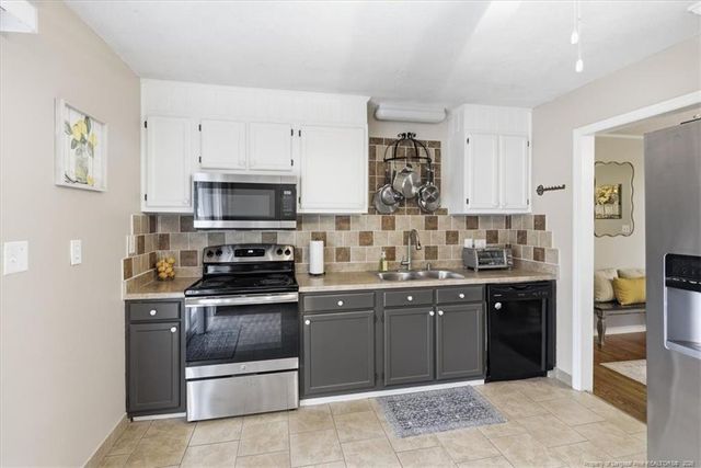 3603 Colonial Cove, Hope Mills, NC 28348