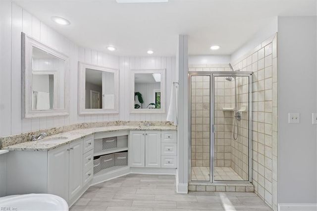 1225 Birdneck Lake DR, Virginia Beach, VA 23451