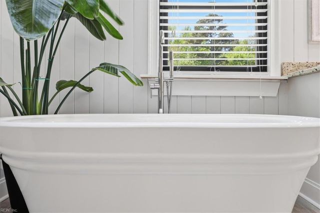 1225 Birdneck Lake DR, Virginia Beach, VA 23451