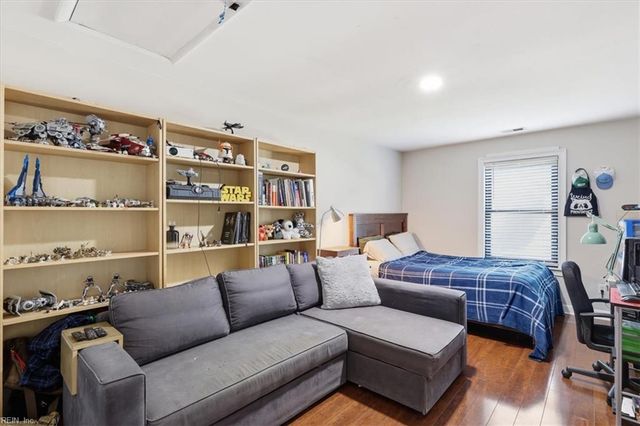 1225 Birdneck Lake DR, Virginia Beach, VA 23451