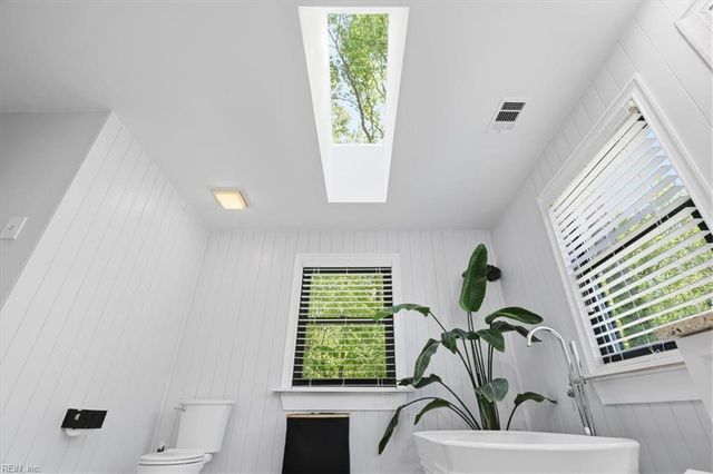 1225 Birdneck Lake DR, Virginia Beach, VA 23451