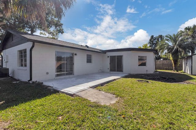 140 JUAREZ DRIVE, Kissimmee, FL 34743