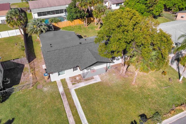 140 JUAREZ DRIVE, Kissimmee, FL 34743