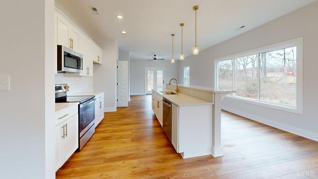 201 Allure Drive, Rustburg, VA 24588