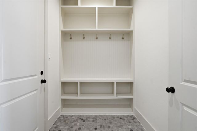 1918 Spillers Lane, Houston, TX 77043