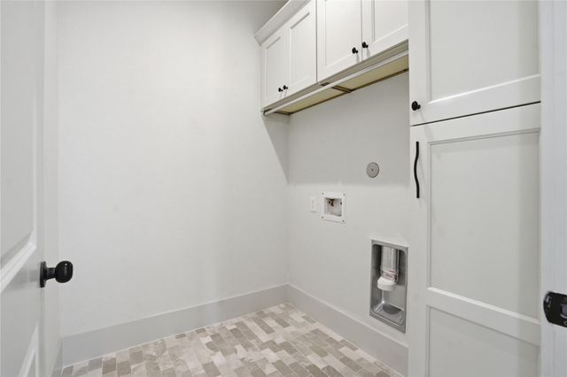 1918 Spillers Lane, Houston, TX 77043