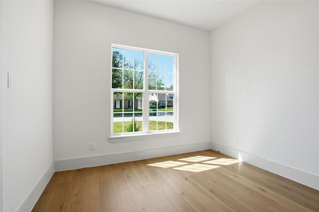 1918 Spillers Lane, Houston, TX 77043