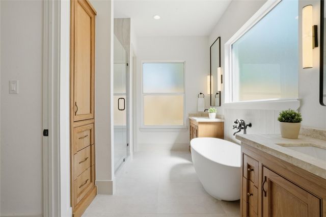 1918 Spillers Lane, Houston, TX 77043