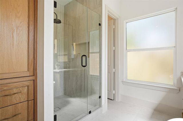 1918 Spillers Lane, Houston, TX 77043