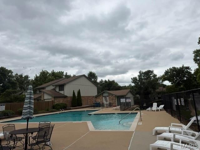 2038 Falling Brook Drive, Maryland Heights, MO 63043