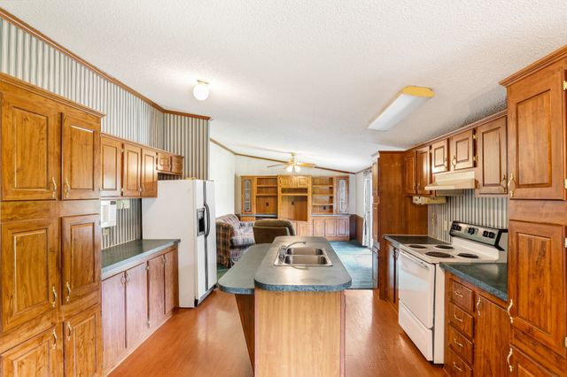 6358 Hoods Branch Rd, Springfield, TN 37172
