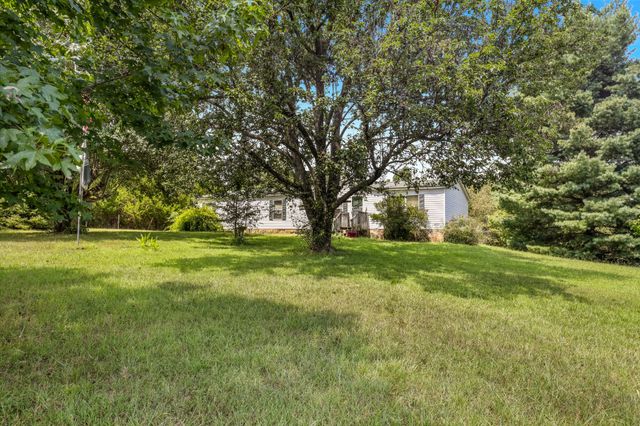 6358 Hoods Branch Rd, Springfield, TN 37172