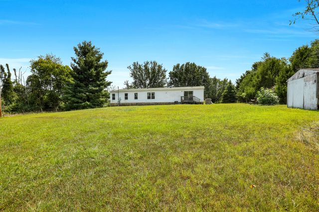 6358 Hoods Branch Rd, Springfield, TN 37172