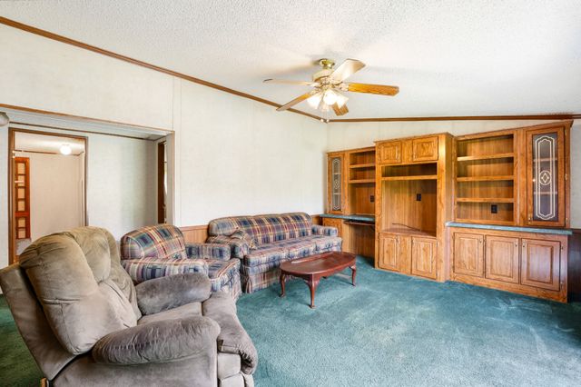6358 Hoods Branch Rd, Springfield, TN 37172