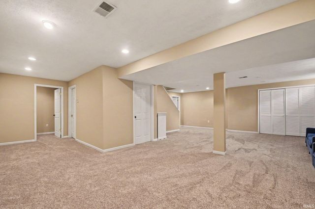 50581 Weeping Willow Run E, Granger, IN 46530