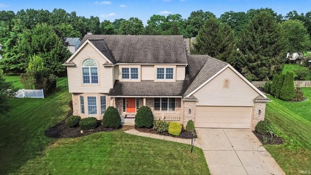 50581 Weeping Willow Run E, Granger, IN 46530