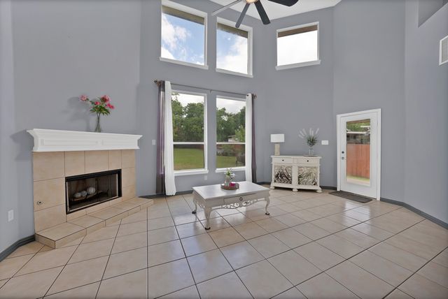 1213 S Kentucky Street, Mckinney, TX 75069