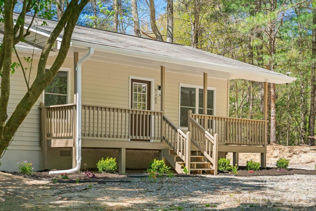1263 See Off Mountain Road, Brevard, NC 28712