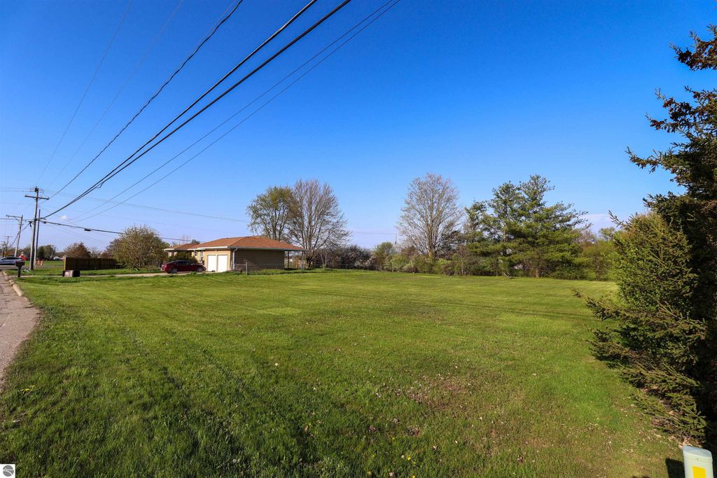 Image 2 of property listing at Lincoln Road, Mt Pleasant, MI 48858
