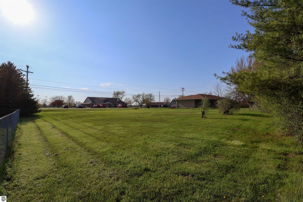 Image 4 of property listing at Lincoln Road, Mt Pleasant, MI 48858