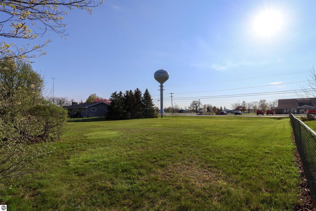 Image 5 of property listing at Lincoln Road, Mt Pleasant, MI 48858