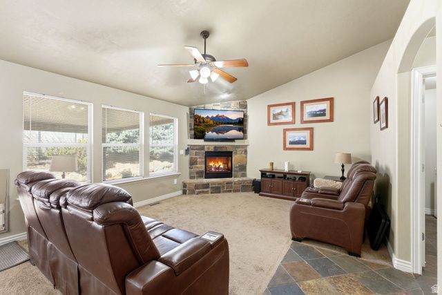 11178 S VIA BONITO DR, South Jordan, UT 84095