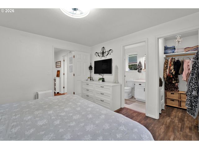 1265 LAUREL St, Florence, OR 97439