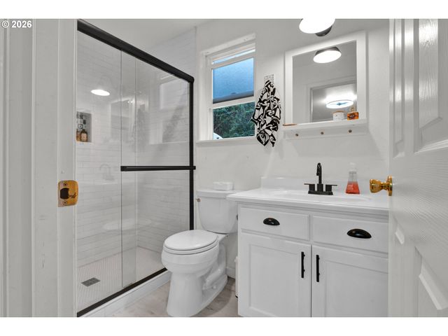 1265 LAUREL St, Florence, OR 97439