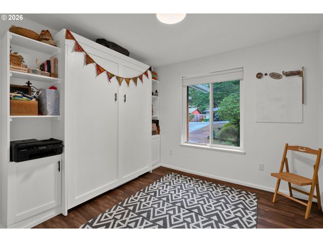 1265 LAUREL St, Florence, OR 97439