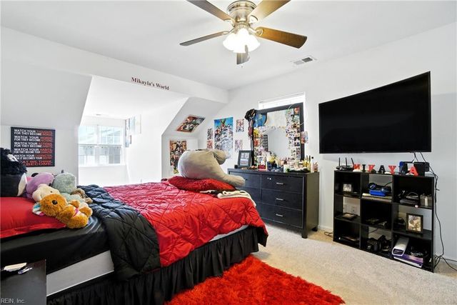 4150 River Breeze CIR, Chesapeake, VA 23321
