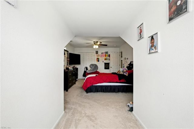 4150 River Breeze CIR, Chesapeake, VA 23321
