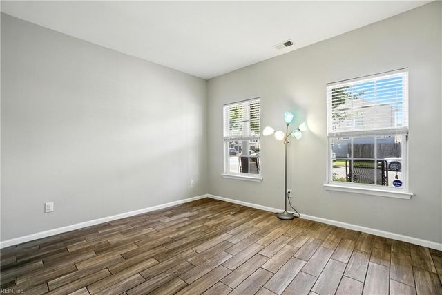 4150 River Breeze CIR, Chesapeake, VA 23321