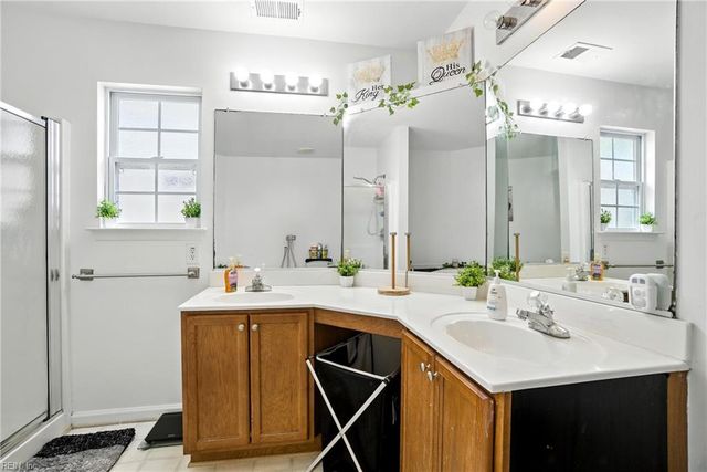4150 River Breeze CIR, Chesapeake, VA 23321