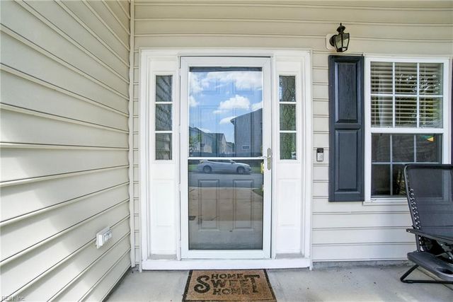 4150 River Breeze CIR, Chesapeake, VA 23321