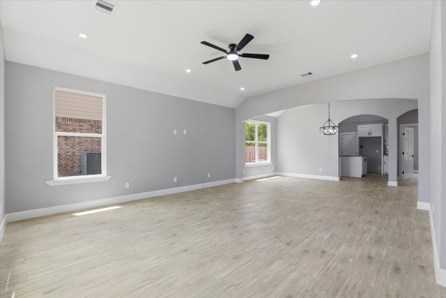5014 E E Meadow Drive, Deer Park, TX 77536
