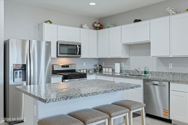 13376 N Jessett Lane, Marana, AZ 85653