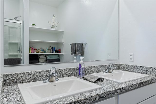 13376 N Jessett Lane, Marana, AZ 85653