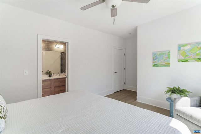 987 5TH ST SW, Charlottesville, VA 22902