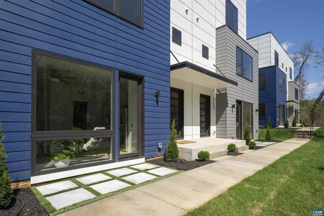 987 5TH ST SW, Charlottesville, VA 22902