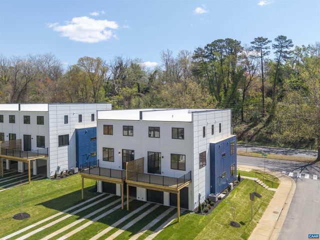 987 5TH ST SW, Charlottesville, VA 22902