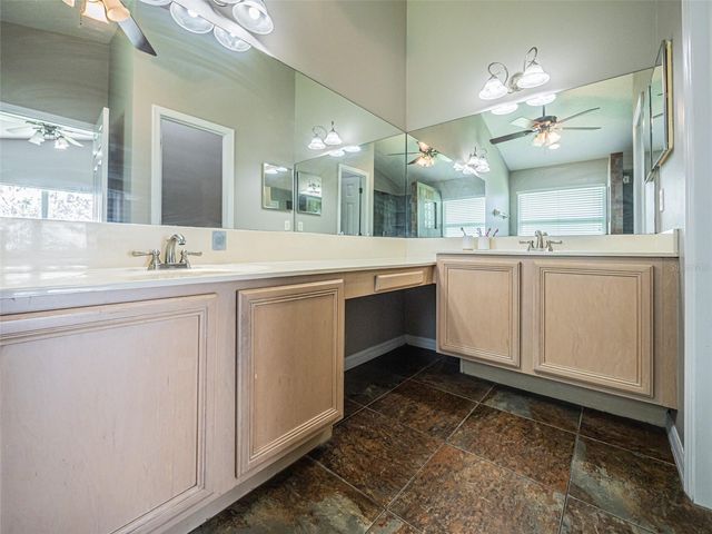 2843 STRAND CIRCLE, Oviedo, FL 32765