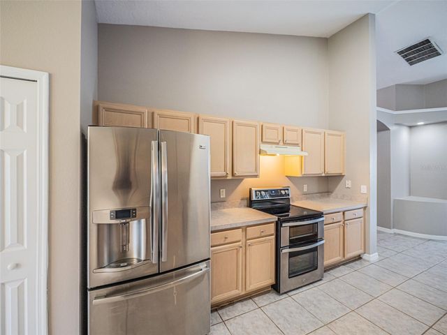 2843 STRAND CIRCLE, Oviedo, FL 32765
