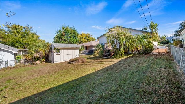 416 5TH STREET, Clermont, FL 34711