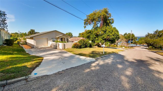 416 5TH STREET, Clermont, FL 34711