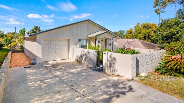 416 5TH STREET, Clermont, FL 34711