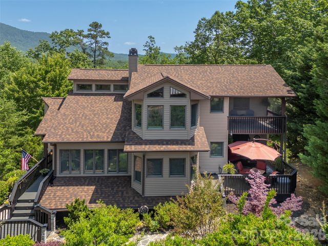 117 Eagles Crest Way, Lake Lure, NC 28746