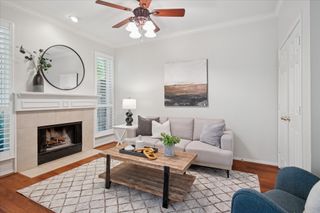 8562 Brittania Way, Dallas, TX 75243