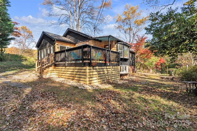 35 Wilcox Road, Tryon, NC 28782