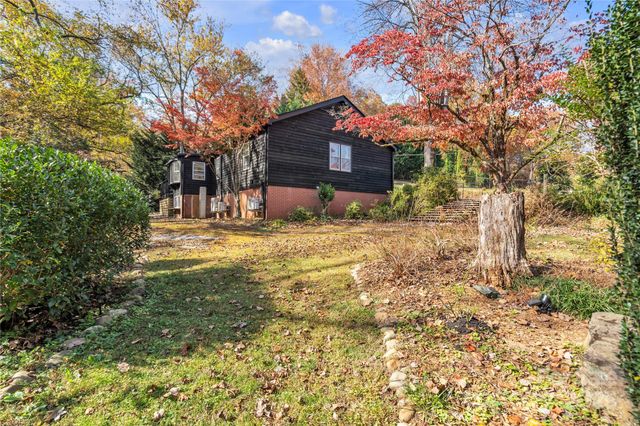 35 Wilcox Road, Tryon, NC 28782