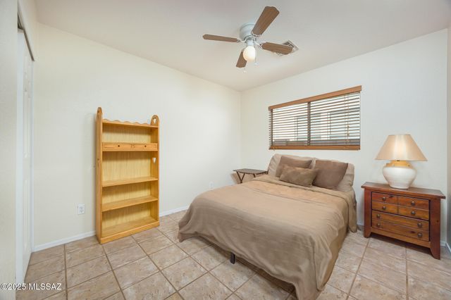 12906 N Yellow Orchid Drive W, Oro Valley, AZ 85755